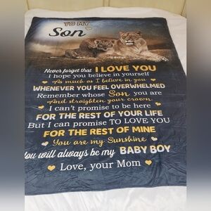 1550- To My Son Blanket Love Your Mom NWT